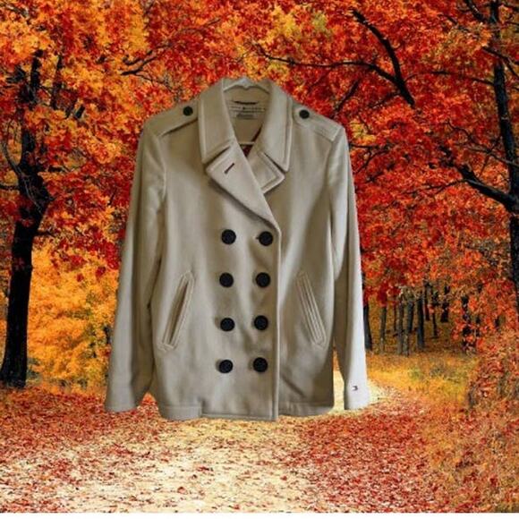 Tommy Hilfiger Medium Vintage Wool Blend 9/2001 Cream Pea Coat. Fall, Winter